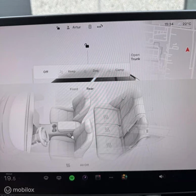 Tesla Model Y - Afbeelding 16 van 23