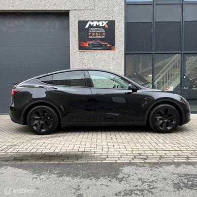 Tesla Model Y - Afbeelding 3 van 21