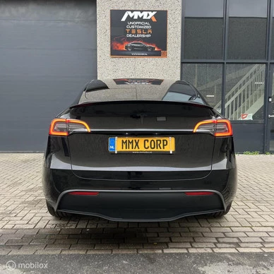 Tesla Model Y - Afbeelding 8 van 21