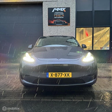 Tesla Model Y - Afbeelding 4 van 23