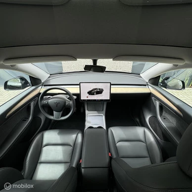 Tesla Model Y - Afbeelding 11 van 23