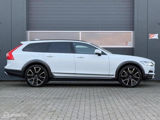 Volvo V90 - Afbeelding 1 van 30