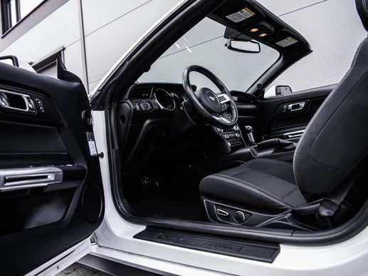 Ford Mustang - Afbeelding 5 van 30