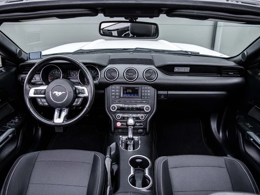 Ford Mustang - Afbeelding 7 van 30