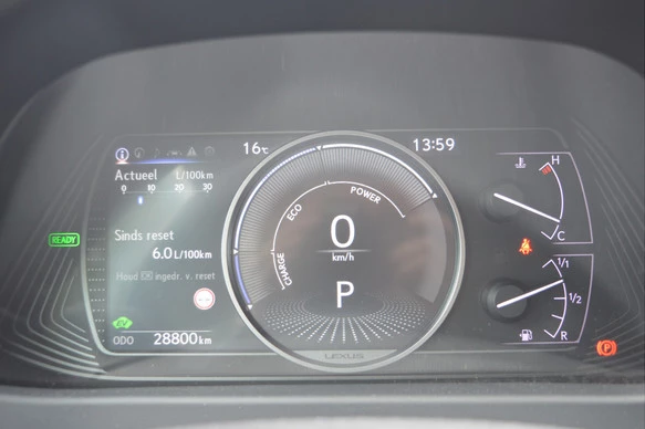 Lexus UX - Afbeelding 8 van 30