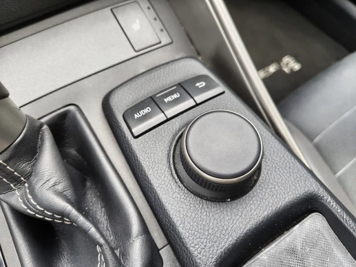 Lexus IS - Afbeelding 21 van 30