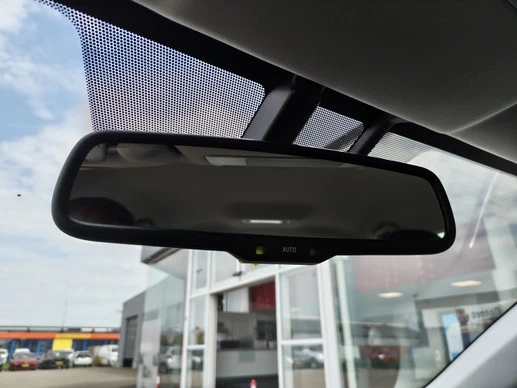 Lexus IS - Afbeelding 25 van 30