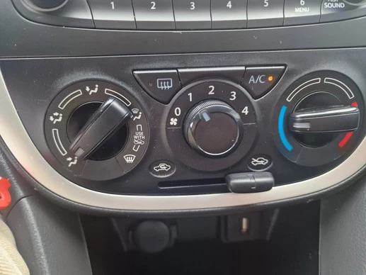 Suzuki Celerio - Afbeelding 14 van 15