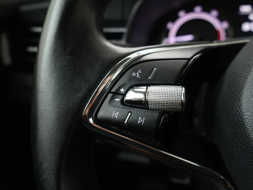 Škoda Kamiq - Afbeelding 8 van 30
