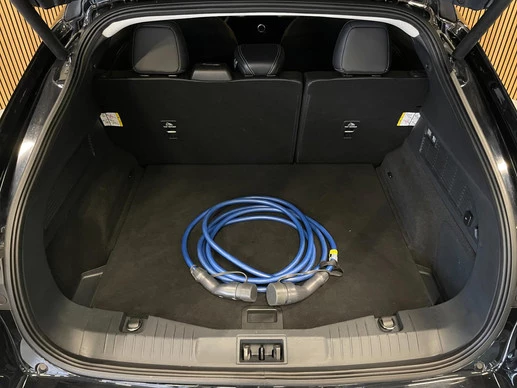 Ford Mustang Mach-E - Afbeelding 27 van 30
