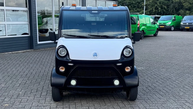 Aixam E-Truck - Afbeelding 2 van 22