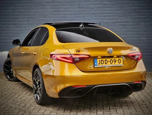 Alfa Romeo Giulia - Afbeelding 2 van 27