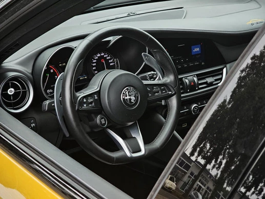 Alfa Romeo Giulia - Afbeelding 14 van 27