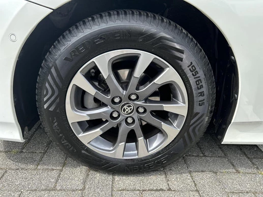 Toyota Prius - Afbeelding 9 van 14