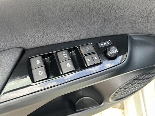 Toyota Prius - Afbeelding 13 van 14
