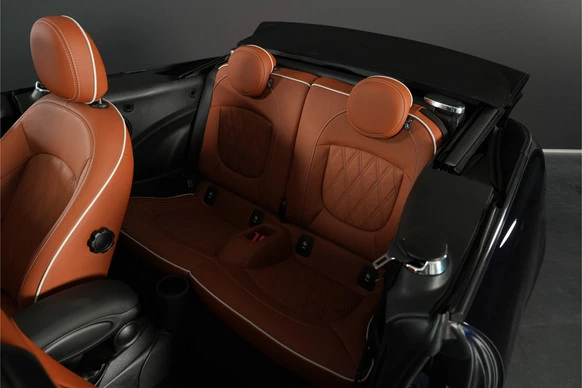 MINI Cooper Cabrio - Afbeelding 16 van 30