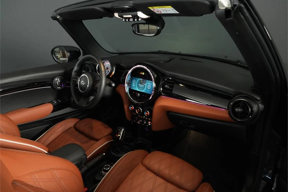 MINI Cooper Cabrio - Afbeelding 19 van 30