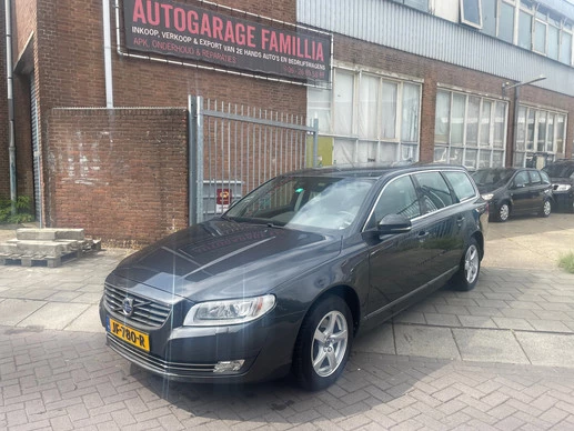 Volvo V70 - Afbeelding 1 van 13