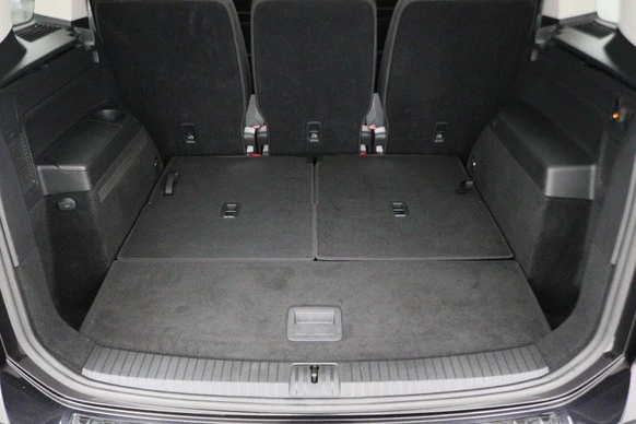 Volkswagen Touran - Afbeelding 18 van 30
