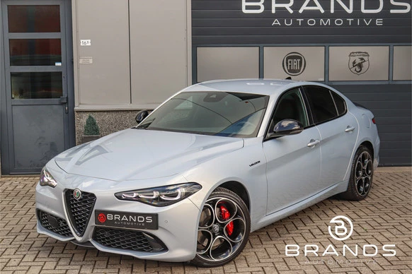 Alfa Romeo Giulia - Afbeelding 1 van 24
