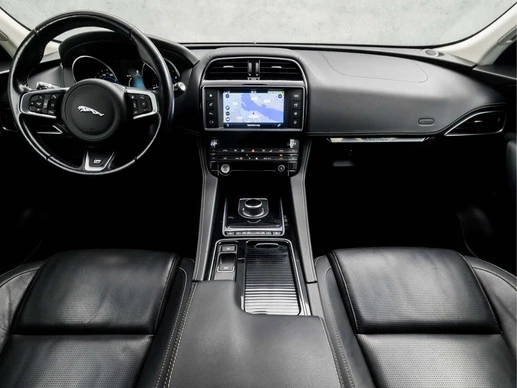 Jaguar F-PACE - Afbeelding 6 van 30
