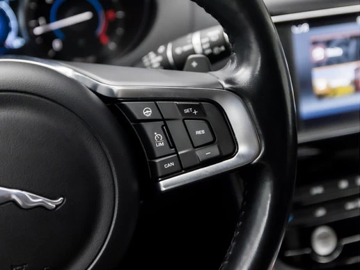 Jaguar F-PACE - Afbeelding 21 van 30