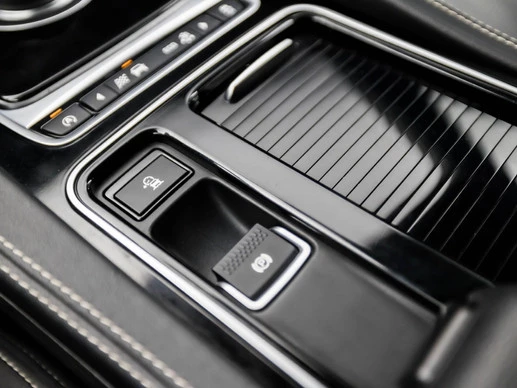 Jaguar F-PACE - Afbeelding 27 van 30