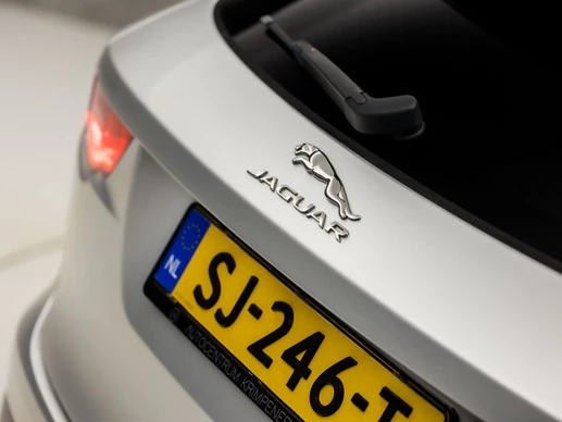 Jaguar F-PACE - Afbeelding 29 van 30