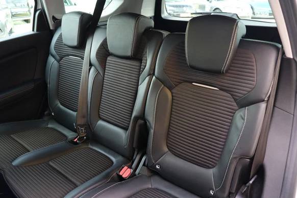 Renault Grand Scénic - Afbeelding 24 van 30