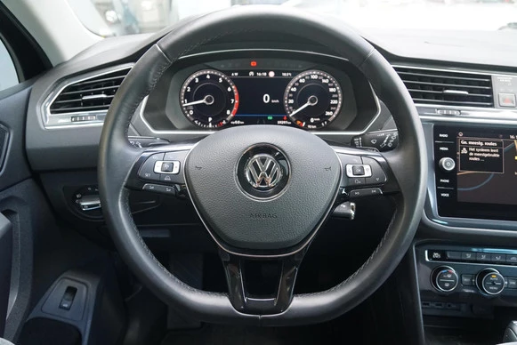 Volkswagen Tiguan - Afbeelding 15 van 30