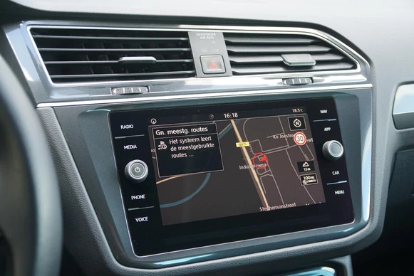 Volkswagen Tiguan - Afbeelding 16 van 30