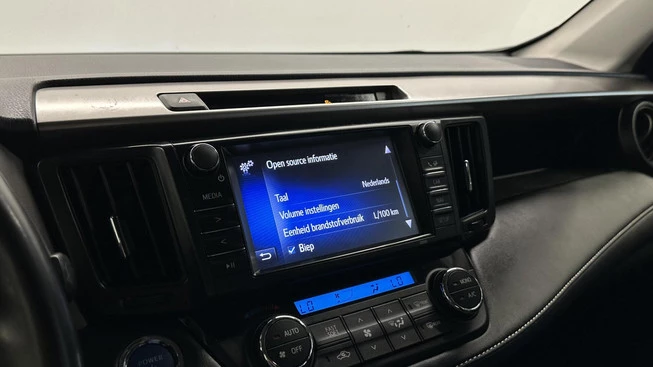 Toyota RAV4 - Afbeelding 26 van 30