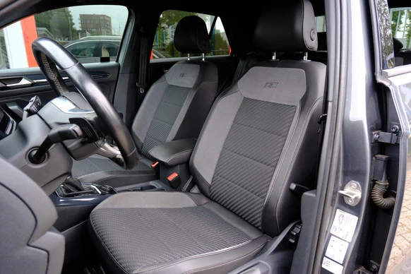 Volkswagen T-Roc - Afbeelding 24 van 30