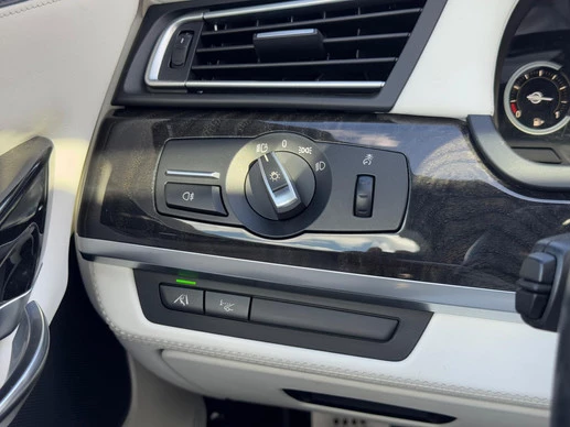 BMW 7 Serie - Afbeelding 12 van 30