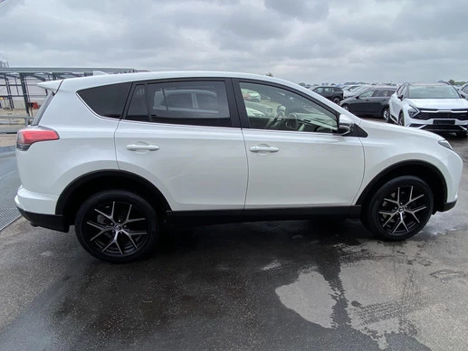 Toyota RAV4 - Afbeelding 14 van 30
