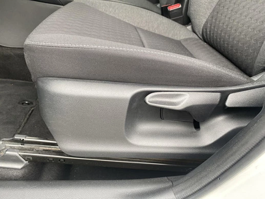 Toyota Yaris - Afbeelding 19 van 30