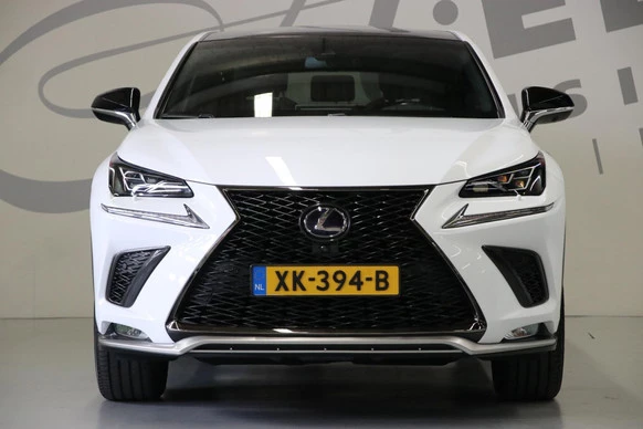 Lexus NX - Afbeelding 2 van 30