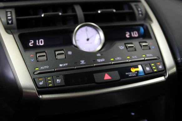 Lexus NX - Afbeelding 24 van 30