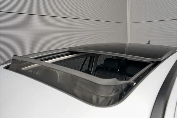Volkswagen Passat - Afbeelding 18 van 30