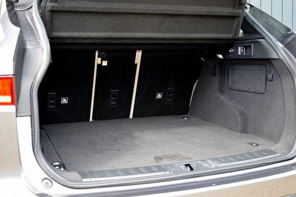 Jaguar F-PACE - Afbeelding 7 van 28