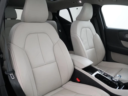 Volvo XC40 - Afbeelding 29 van 30