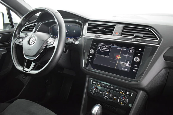 Volkswagen Tiguan - Afbeelding 3 van 30