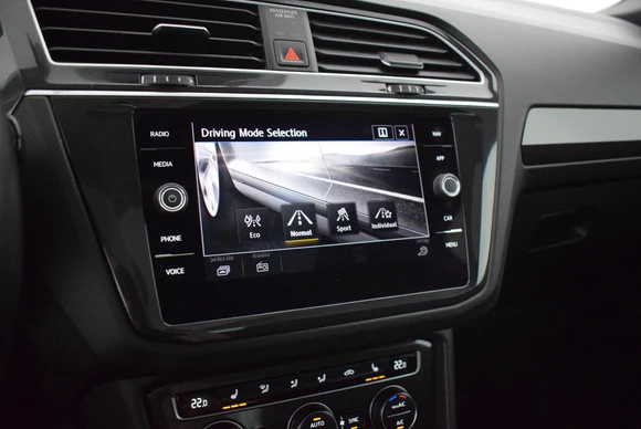 Volkswagen Tiguan - Afbeelding 26 van 30