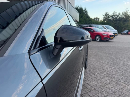 Audi RS4 - Afbeelding 9 van 30