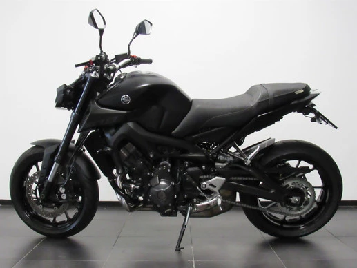 Yamaha MT 09 - Afbeelding 4 van 7