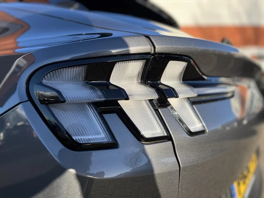 Ford Mustang Mach-E - Afbeelding 7 van 28