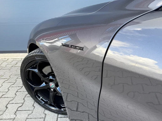 Alfa Romeo Giulia - Afbeelding 5 van 25