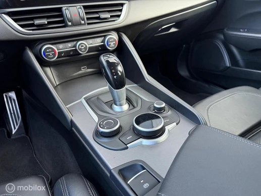 Alfa Romeo Giulia - Afbeelding 23 van 25