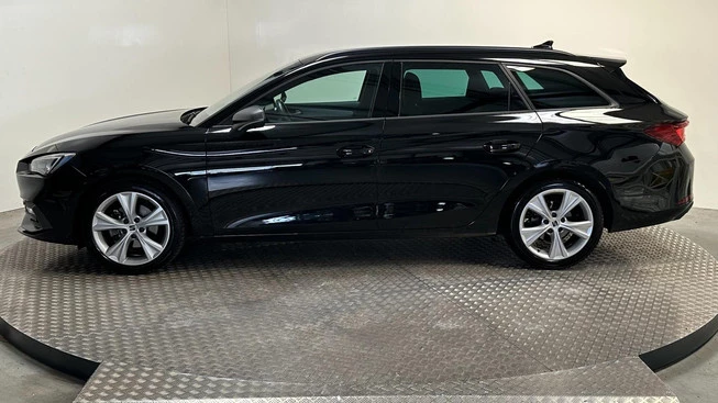 SEAT Leon Sportstourer - Afbeelding 2 van 26