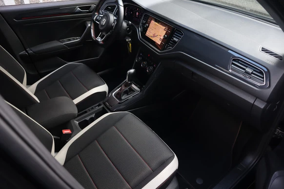 Volkswagen T-Roc - Afbeelding 6 van 30